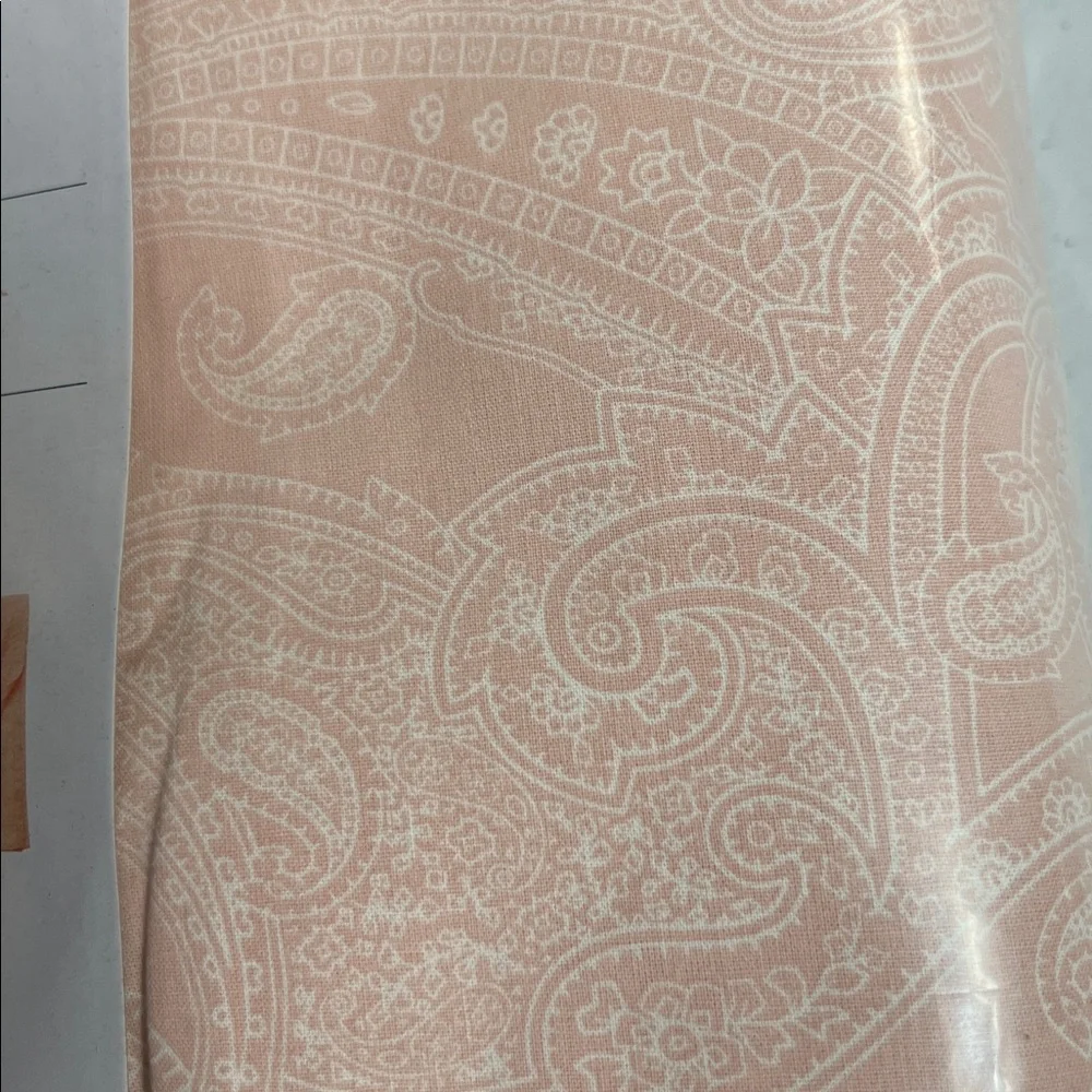 NEW‎ IKEA Queen Sheet set pink white print